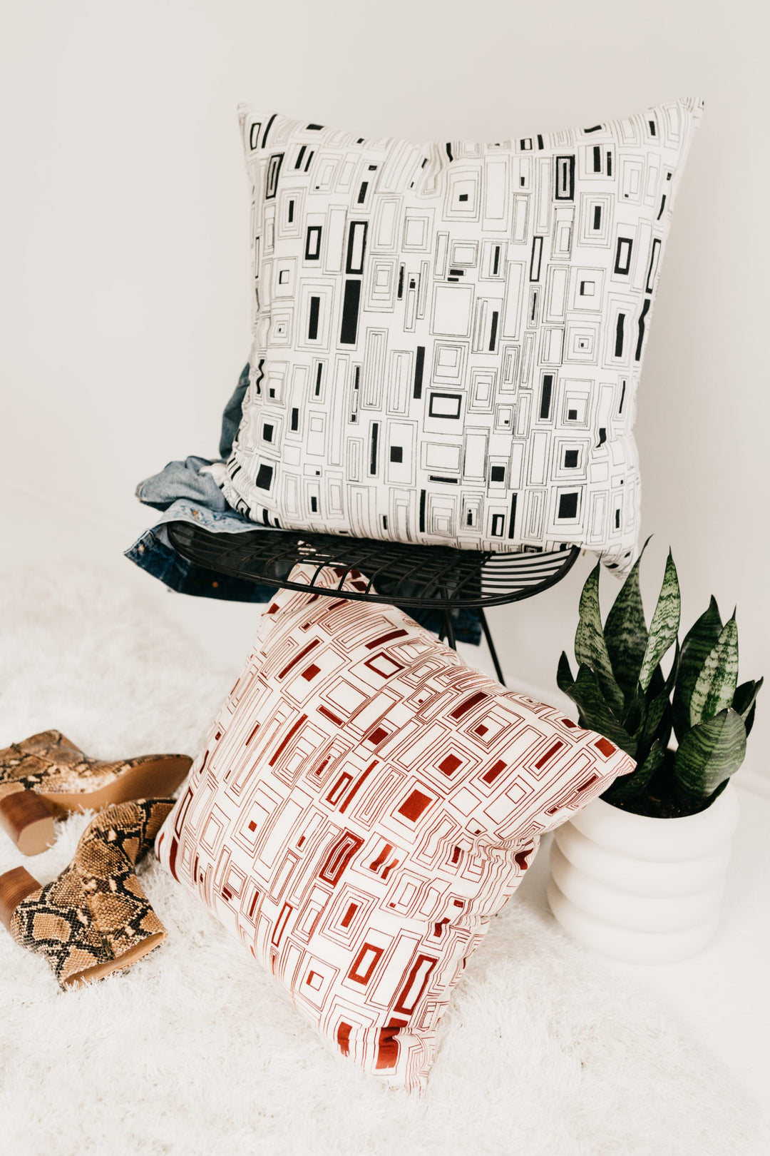 Cristianitos in Clairvoyant 24" x 24" Pillow - at300nelson