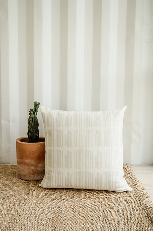 Marguerite in Neptune 24" x 24" Pillow - at300nelson