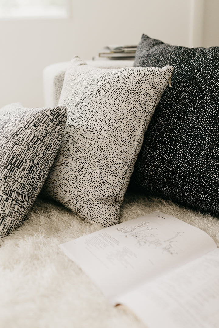 Leucadia in Albatross 16" x 20" Pillow - at300nelson