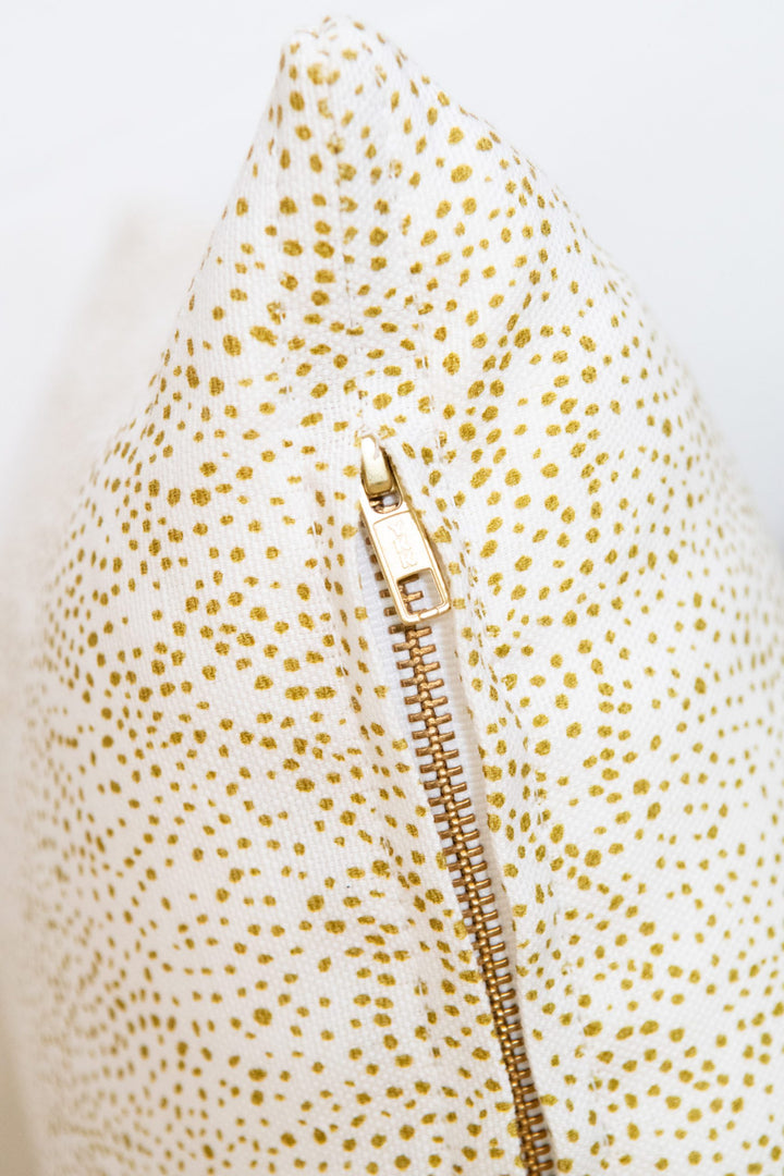 Palizada in Halcyon 18" x 18" Pillow - at300nelson